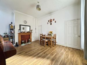 Dining Room- click for photo gallery
